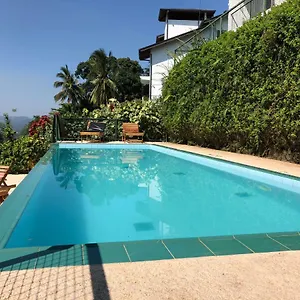 Hotel Emerald Hill Kandy